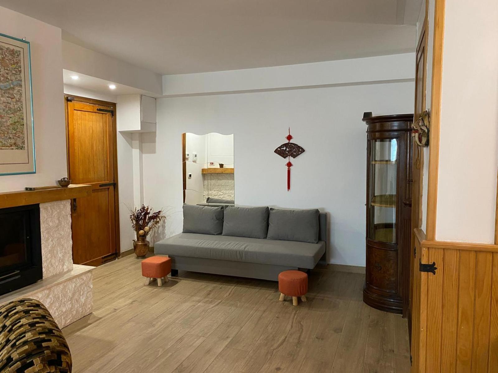 Visit Rome From A Quiet Place Apartment